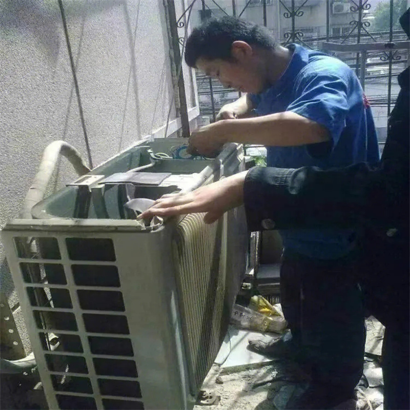 深圳罗湖蔡屋围奥克斯空调维修f4